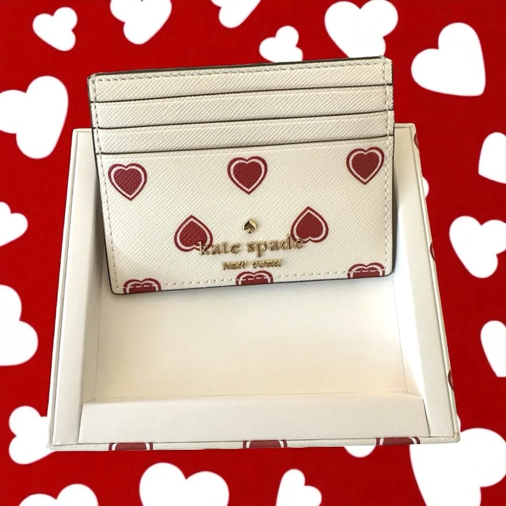 Kate Spade Madison Heartfelt Geo Cream & Red  Card Holder New in Gift Box